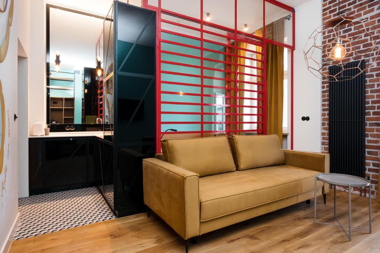 Goldfinger 3-Bed Unique Apartment In The Heart Of Podgorze Kraków Zewnętrze zdjęcie