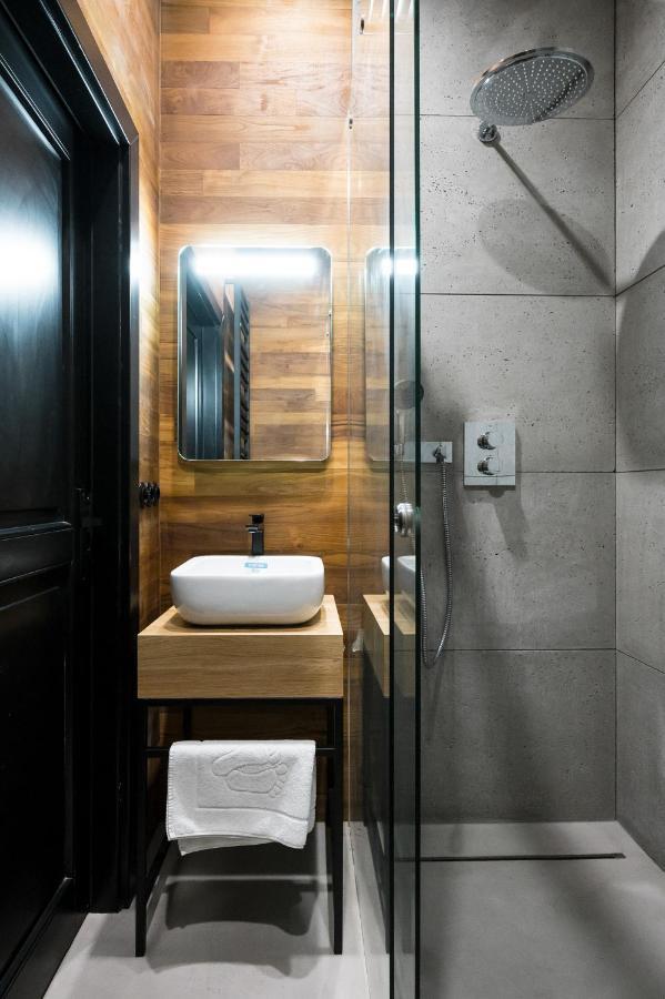 Goldfinger 3-Bed Unique Apartment In The Heart Of Podgorze Kraków Zewnętrze zdjęcie