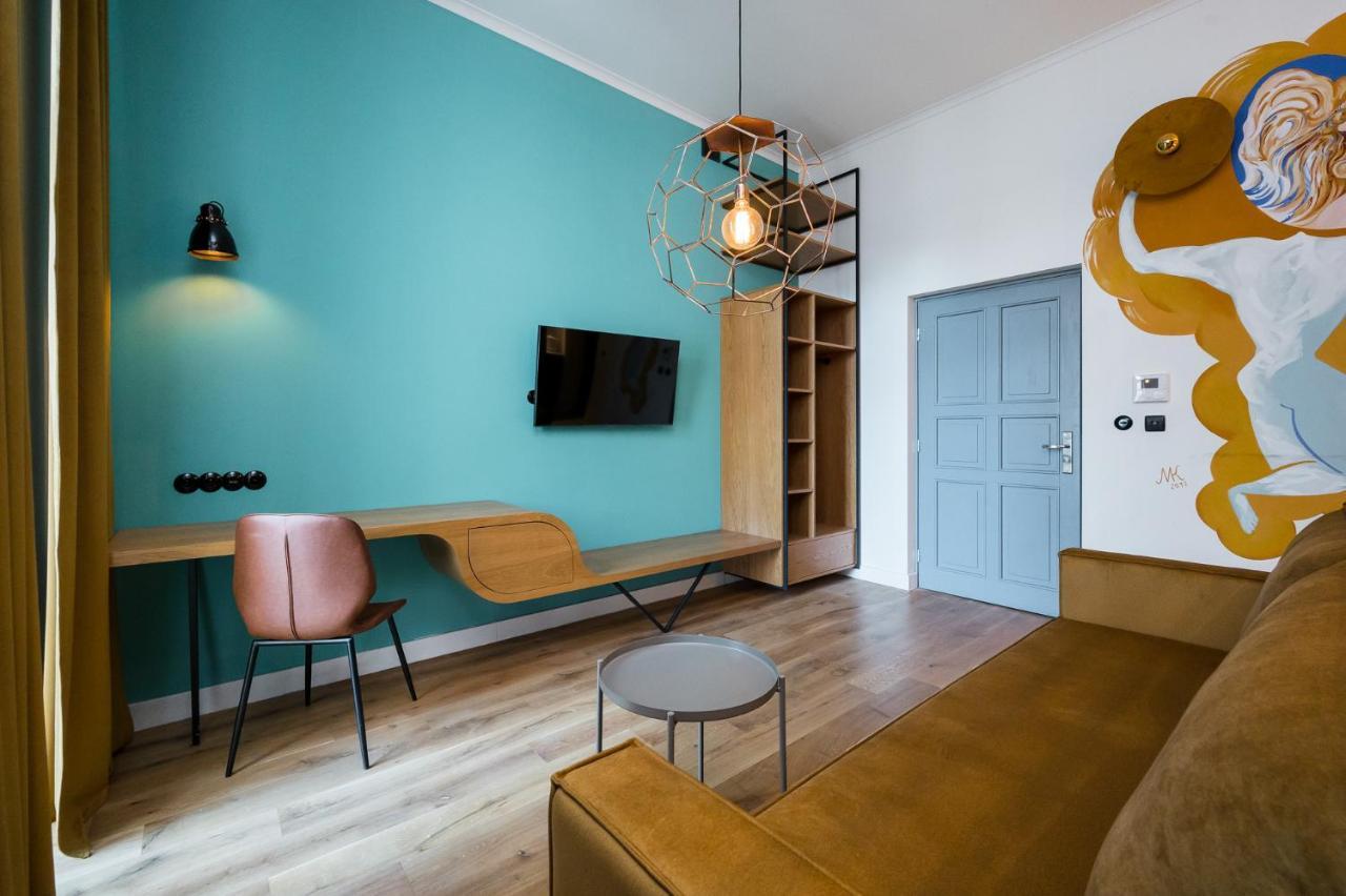Goldfinger 3-Bed Unique Apartment In The Heart Of Podgorze Kraków Zewnętrze zdjęcie