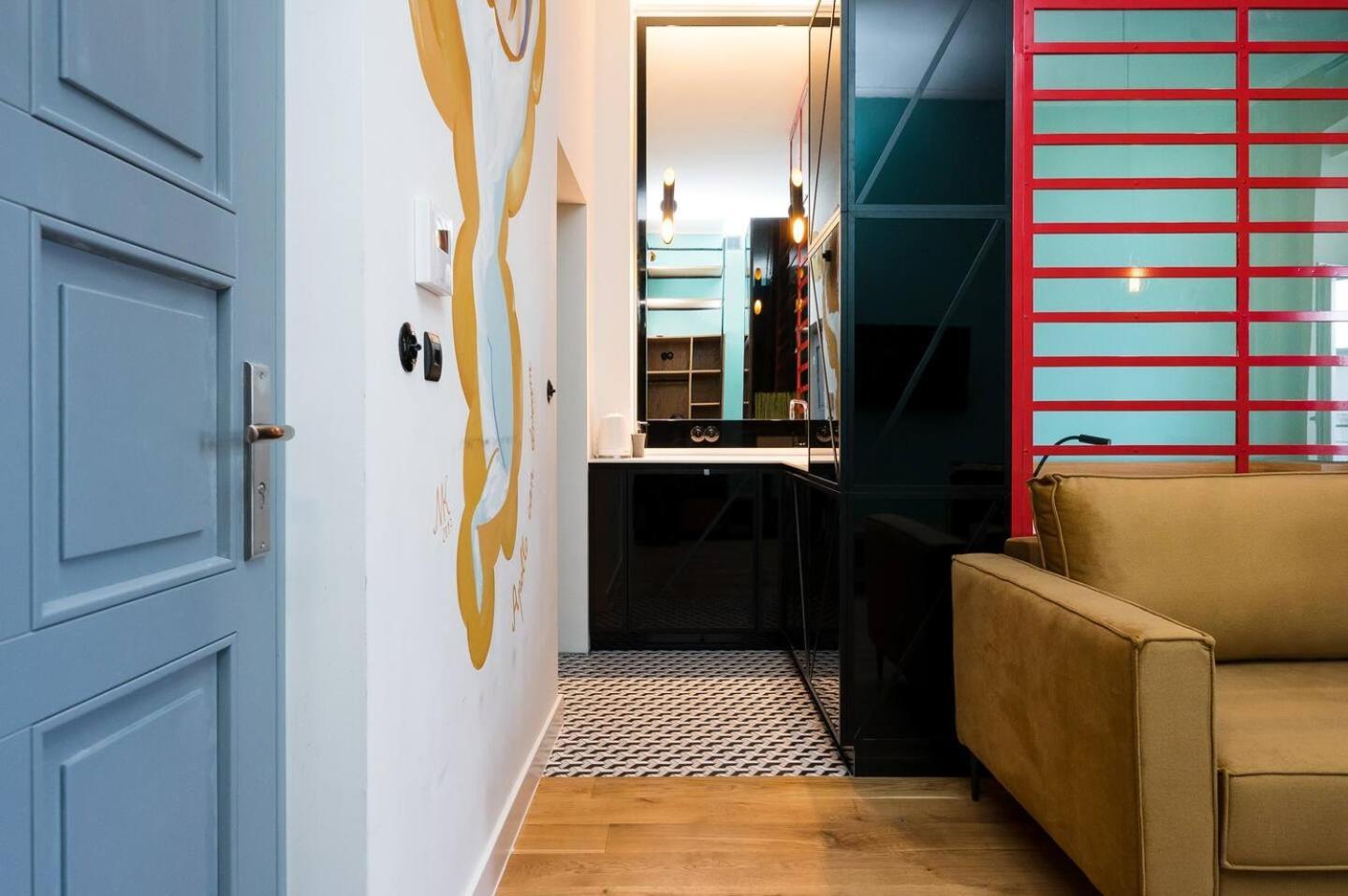 Goldfinger 3-Bed Unique Apartment In The Heart Of Podgorze Kraków Zewnętrze zdjęcie